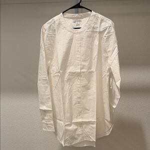 NWT Women's Amazon Essential White Casual Button up Shirt